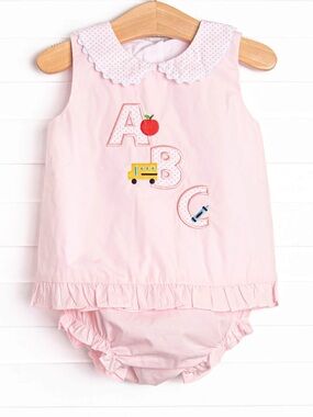 Stitchy Fish Sing with Me Applique Diaper Set, pink